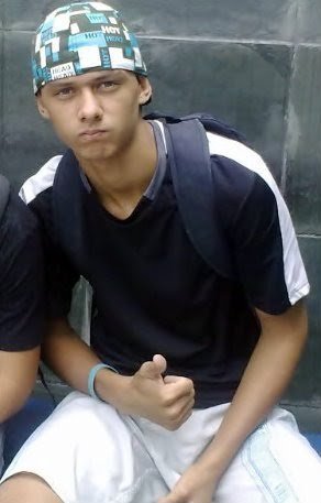 elemente7's profile picture. DEUS