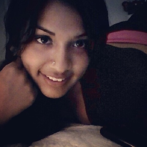 Colombiana|mother of one :) |senior babee 2013|#TeamFollowBack----