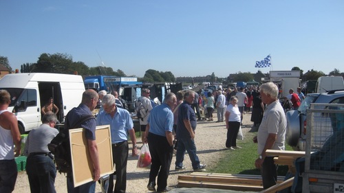 HemswellMarket's profile picture. One of the largest car boot sales and Sunday markets in the East Midlands.