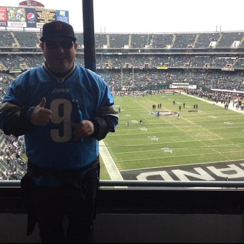 Had 2 cable channels growing up, Williston and Detroit. Detroit had the Lions and Billy Sims; North Dakota didn't. Roarrrr...Go Lions!