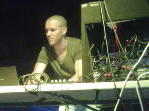 djbucle's profile picture. Naci en Barcelona,Cat, España.Acosado,Perseguido, Humillado,Desterrado.Privado de la presunción de inocencia.