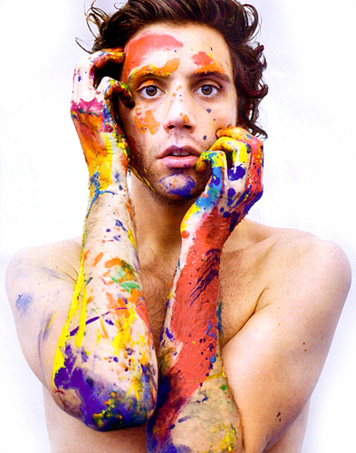 I live for glitter, not you. 
I just like glitter and love and glitter.