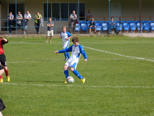 Football is my life!!