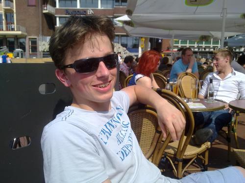 Roald5's profile picture. 17-12-1990 // Working at Mercure Frankfurt Airport // Hockey bij HCSO // Motto : Live your life as one. The party is your live