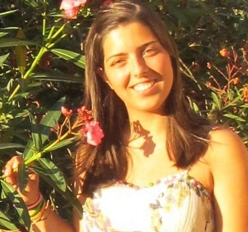 InsNeves10's profile picture. Be strong and Be happy! :)