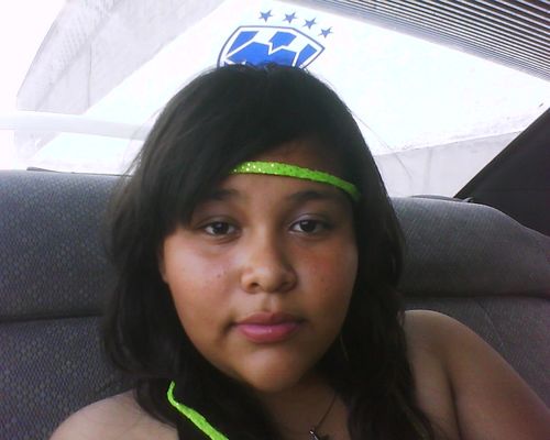 trabajo en amo a brandon meza y one direccion 
me gusta el chocolate... :[