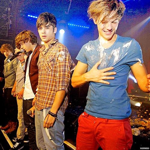 amo/vivo/respiro  @harry_styles @louis_tomlinson @zaynmalik @real_liam_payne @niallofficial