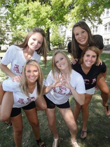 cet39260's profile picture. 