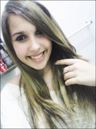 #Namoro  E 06.09    ♥ * Geminiana , 15 aninhos , Ciumenta demais  ,  *- *-*  ♥ M.á do @_ricardodiias  e muiê da @Driih_liimaa  *--*