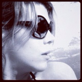 myrianpires's profile picture. Decifra-me ou devoro-te!