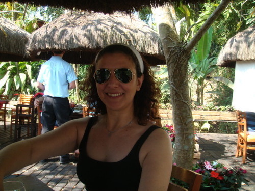 LeelizBernardo's profile picture. 