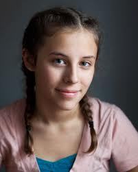 Jayna_Schraub's profile picture. California surfer meets Wall Street Journal arts & culture reporter. (And it's pronounced chee-knee)