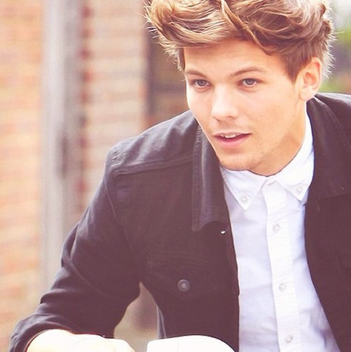 LouTomlinJBRP's profile picture. 1/5 in One Direction, I love carrots! [Single] #JBRPfamily