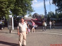 Только тот, кто верит в себя сам, может убедить в этом других.