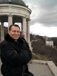 Только те, кто предпринимают абсурдные попытки, смогут достичь невозможного. Альберт Эйнштейн
