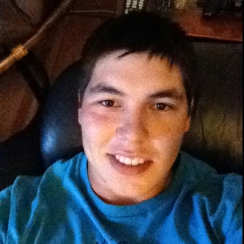 eskovenne's profile picture. A small town boy living in the big city.