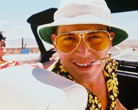 Helping you receive your daily dose of Johnny ;) i follow back!
