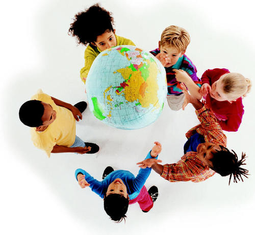 4th graders from California who love Jesus and want to share their love of learning and connect with the world!