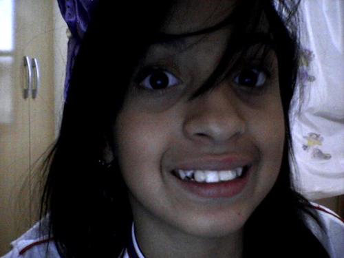 Sou uma menina muito meiga  e fofa adoro musicas eletronicas sei dançar psy e sensualize curto varias coisas !!!