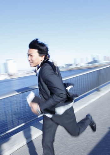 人事部で学生の就活を見ていて思うのが、現実が見えていないということでした。マスコミや人気企業に就職をするための方法ととにかく就職できればいいというのは大きな違いがあります。