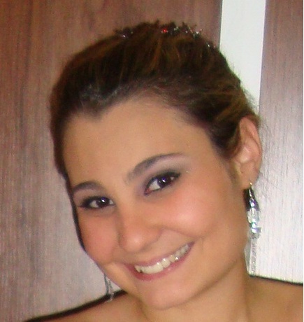 Nutricionista, pós graduada em Personal Diet. Especialista em emagrecimento e ganho de massa muscular.