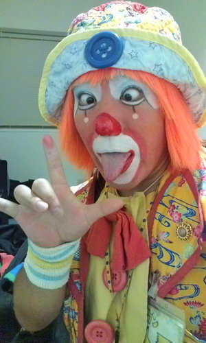 Clown_Kotora's profile picture. 沖縄でCLOWNやってます。よろしくです。