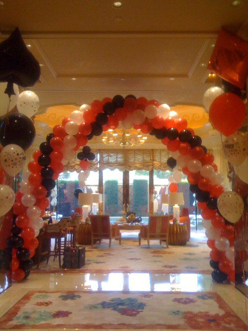 Best Balloons & Decor #LasVegas Convention, Tradeshow booth, Corporate Events, Balloon Arch, Drop, Column, OrganicSculptures, Blimp, Nationwide Balloon delivery