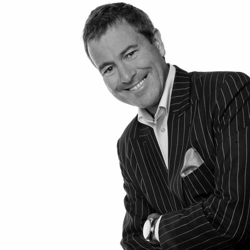 Mentor, writer and motivational speaker.Creator of Smácht -a business and personal development programme that can transform you and your life in 56 days or less