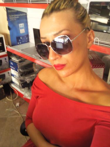 fitoreja's profile picture. 