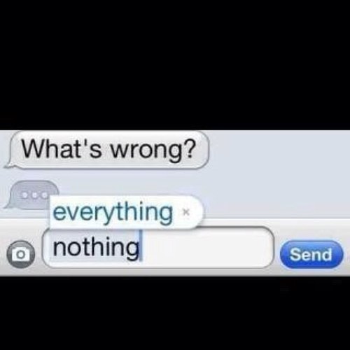 KleinneMoppen's profile picture. wie staat onder deze tweet?| made 2-04-2012 | time: 19:19 | hashtag: #leukemoppen