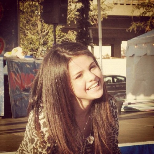love my friends♥♥♥
follow me ♥♥♥