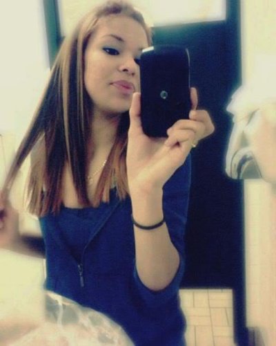 boredtodeath09's profile picture. 