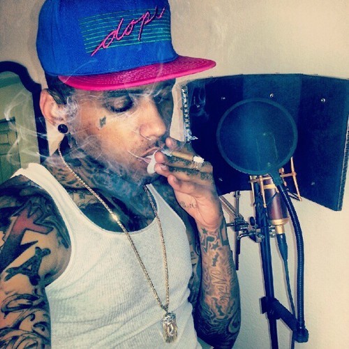 A Wifee meets The Parents A Hoee Gets Introduced To The Team. Never Try To Wifee A Hoee!!!!