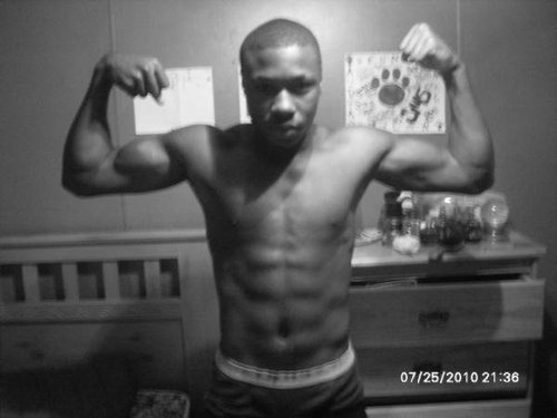 i am funny, love making music, and working out