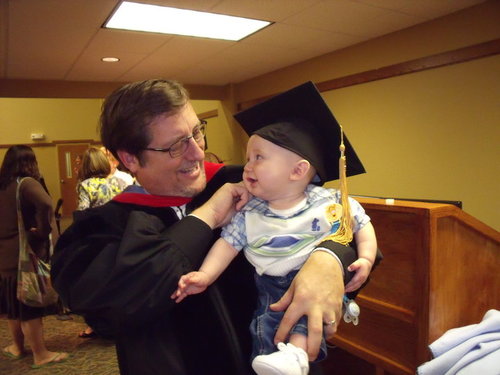 @SAGU Prof. I love Jesus, my family, my students, my coffee, and hugs.