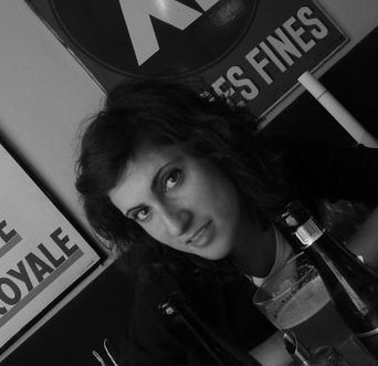 AnnaFerrari87's profile picture. 