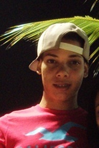 [...]  Deus me amou tanto, que entrego seu filho, para morrer em meu lugar *-*' ♪  '