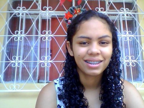 sou sincera.gente falsa longe de mina ;aberta sempre p novas amzds,sempre estou amando,a vida beijoss