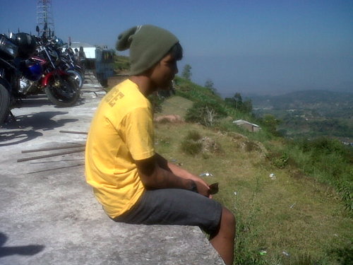 risangalbert's profile picture. (╮ ° - °) ╮ (╯ ° □ °) ╯ brink brung breng (╮ ° - °) ╮ (╯ ° □ °) ╯