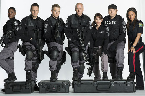 A dutch #flashpoint fanpage. Every fan is welcome on this page&i will provide you from all the info about the tv show:airing on #veronica and @13streetNL
