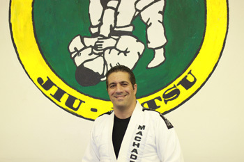 Roger Machado currently holds the rank of 7th Degree Black Belt and is the Chief Instructor of Roger Machado Jiu Jitsu in Pasadena, CA.
