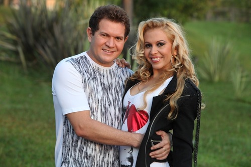 !! Completamente louca pela @bandacalypso  meus TUDOH !!!  Eu pedi Amiga Deus Me DEU IRMÂ 
@LeehSzousa Teh Amos !