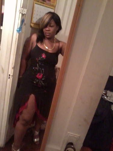 foxchase11's profile picture. only into r kelly