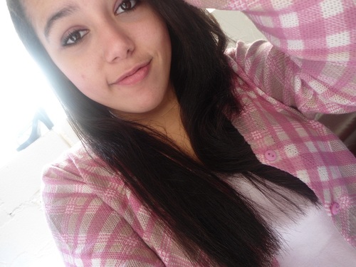 Uma pessoa mto feliz, humiilde, e suuper, supeeeeer fã do mc_guime *-*