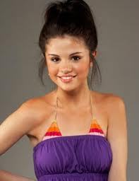 Sou hater da galinha @selenagomez :D se você for fã dela, nem perca seu tempo me xingando. SELENA VADIA GOMEZ since: 10-09-12