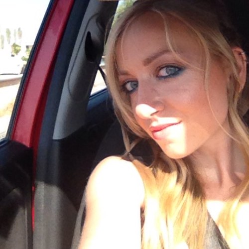 A8inaManoykaki's profile picture. 