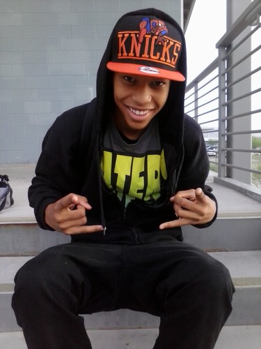 DRUEE
$tay up mixtape coming december 2012
hmu on instagram @_druee95