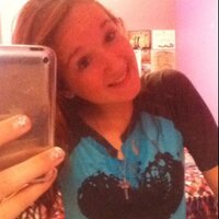 Heather Hinrichs - @HEATHARRYSTYLES Twitter Profile Photo