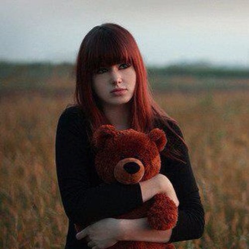 KimsesizGece's profile picture. 