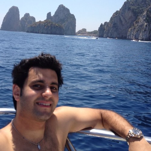 thenaimshow's profile picture. 